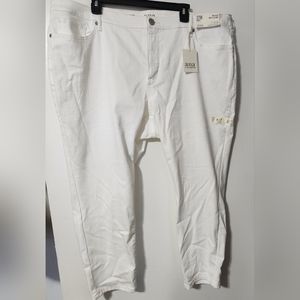 Mid rise ankle skinny